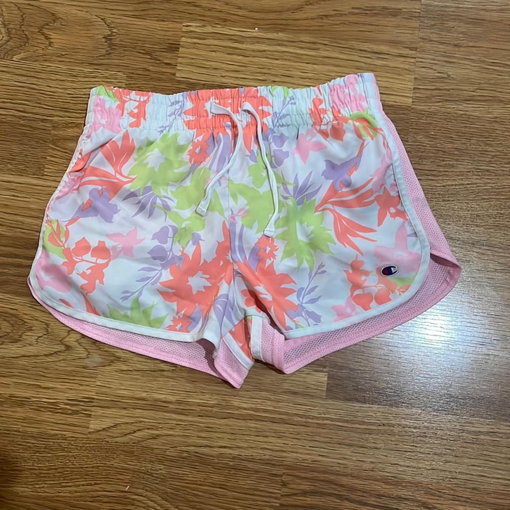 Girls champion shorts Large